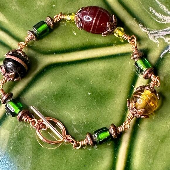 Handcrafted Lampwork Artisan Glass Bead Bracelet Green & Brown Colors - Picture 1 of 4